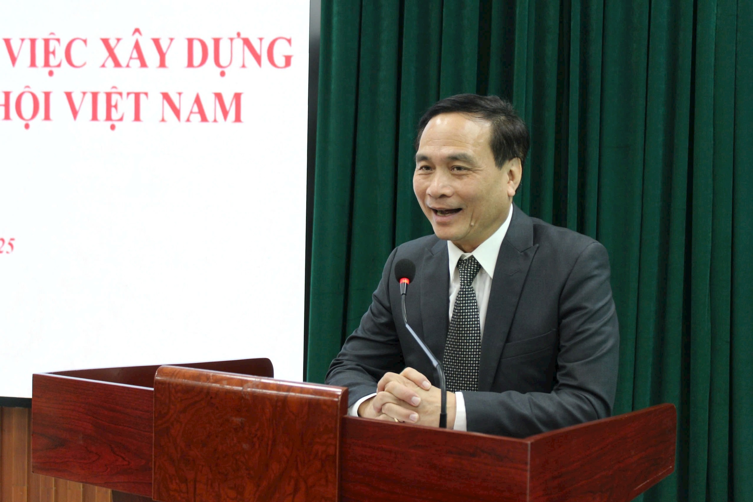 gen-h-linh.jpg