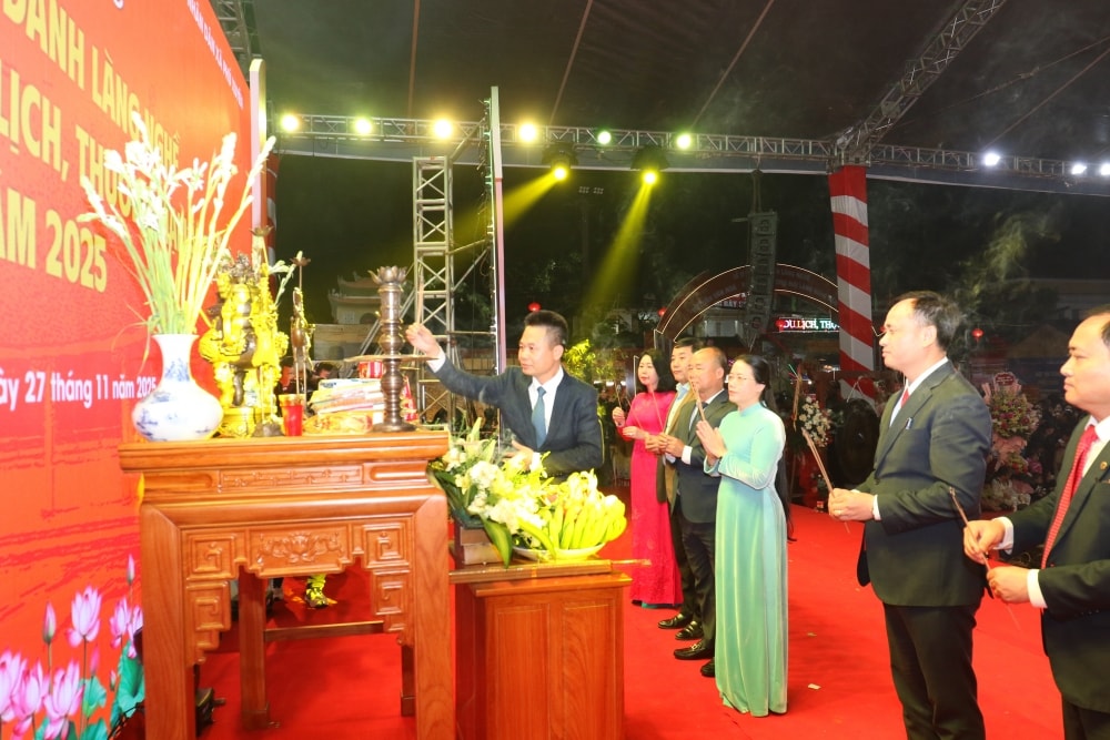 Sức sống mới cho các làng nghề truyền thống của Thủ đô Sức sống mới cho các làng nghề truyền thống của Thủ đô