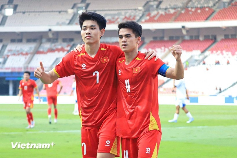 Khuất Văn Khang là đội trưởng U22 Việt Nam, còn đội phó là Đình Bắc. (Ảnh: Việt Anh/Vietnam+)