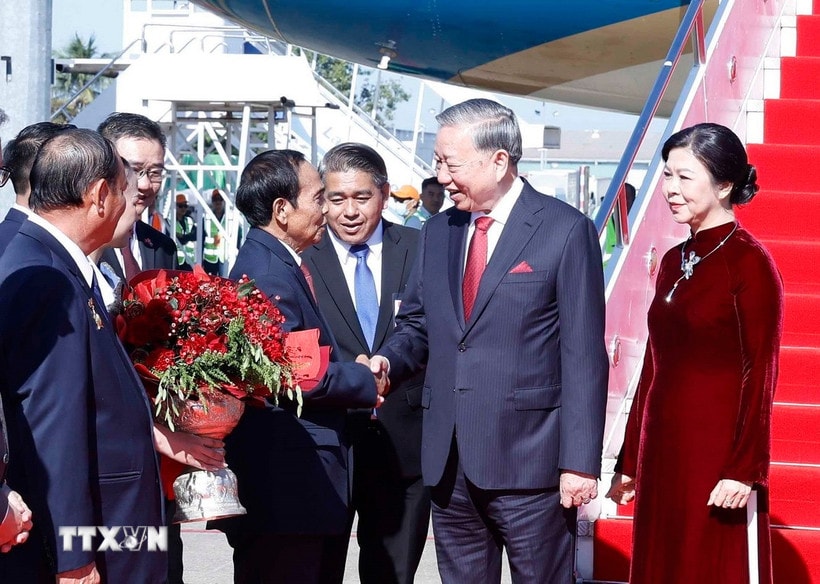tong-bi-thu-50-nam-quoc-khanh-nuoc-lao-6.jpg