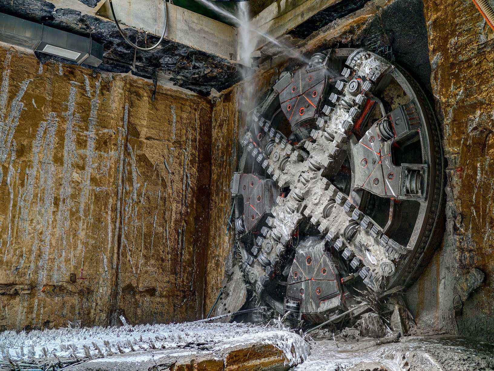 may-tbm1.jpg