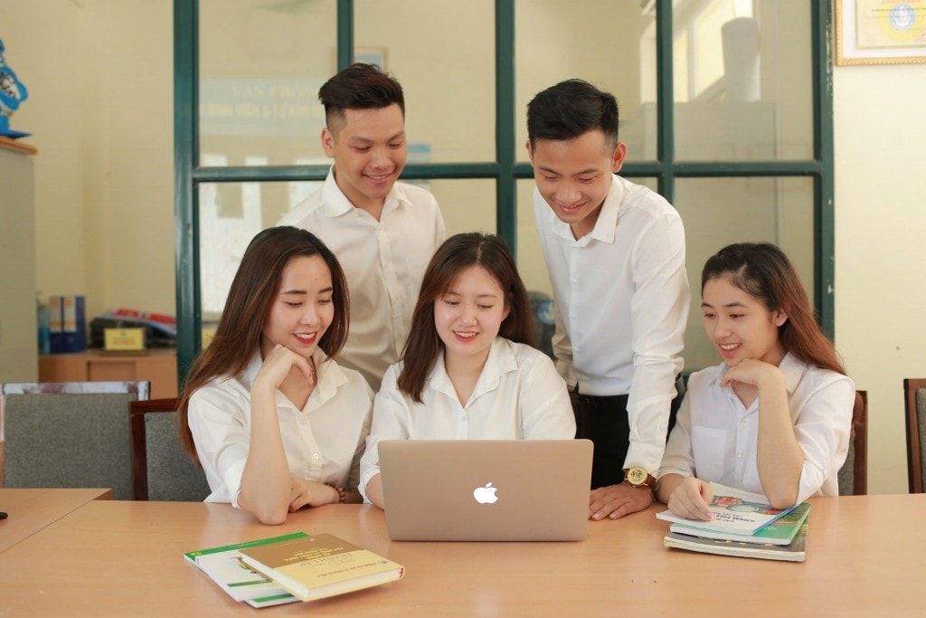 Nhiệm vụ giáo viên cơ sở giáo dục thường xuyên xác định theo vị trí việc làm