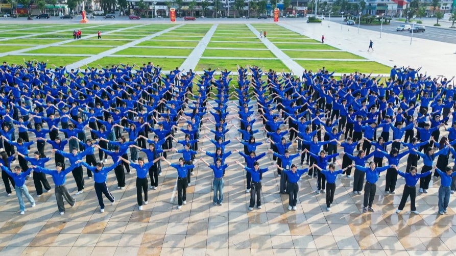 Tuổi trẻ Quảng Ninh khẳng định tinh thần “Tiên phong – Sáng tạo – Bản lĩnh – Đột phá – Phát triển” trong mọi hoạt động.