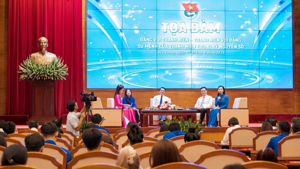 Tuổi trẻ Quảng Ninh trao đổi các giải pháp phát huy vai trò tiên phong trong chuyển đổi số.