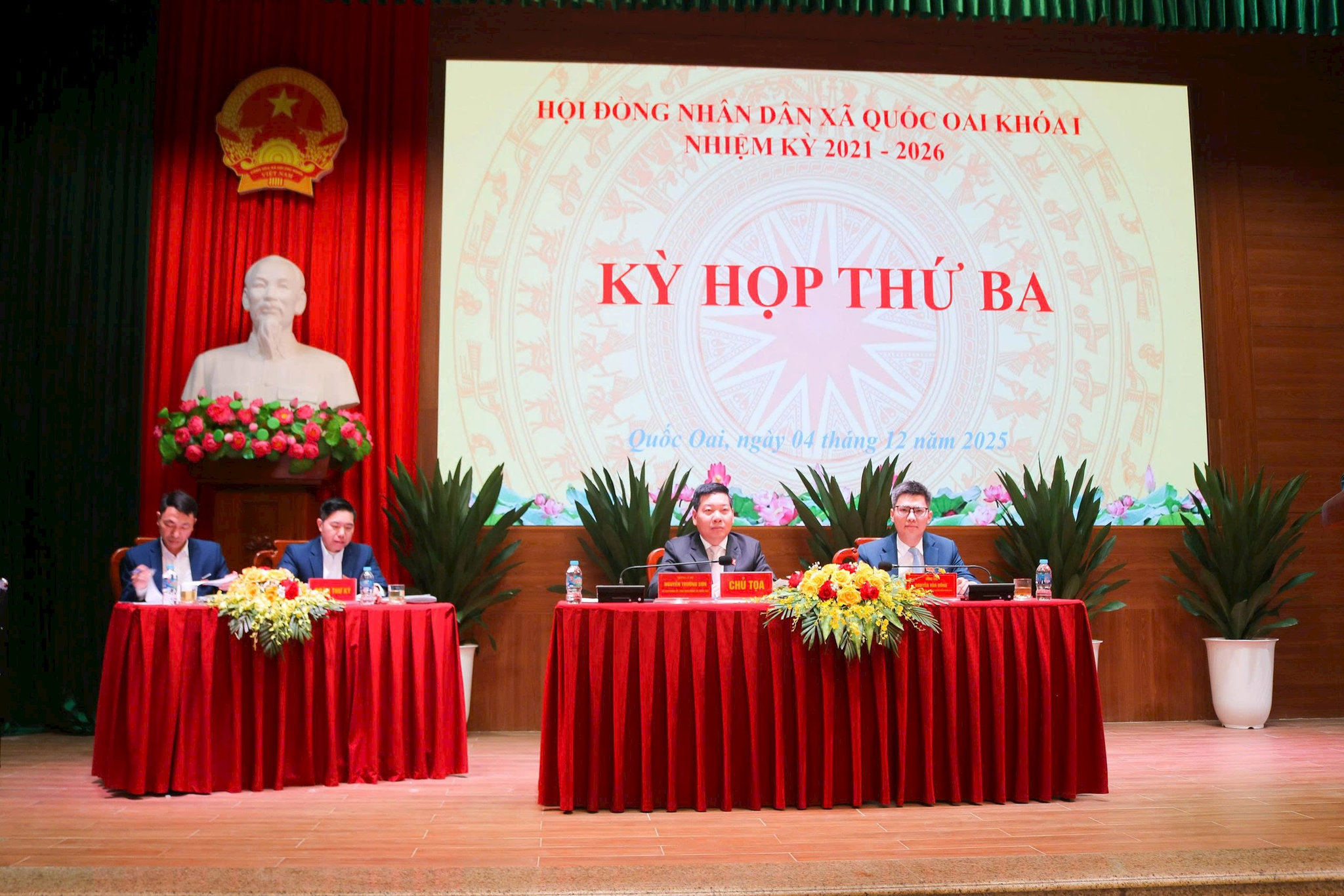 2quoc-oai.jpg