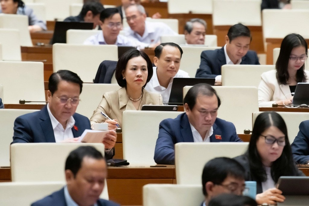 ĐBQH đề nghị mở rộng cánh cửa THPT từ năm học 2026–2027