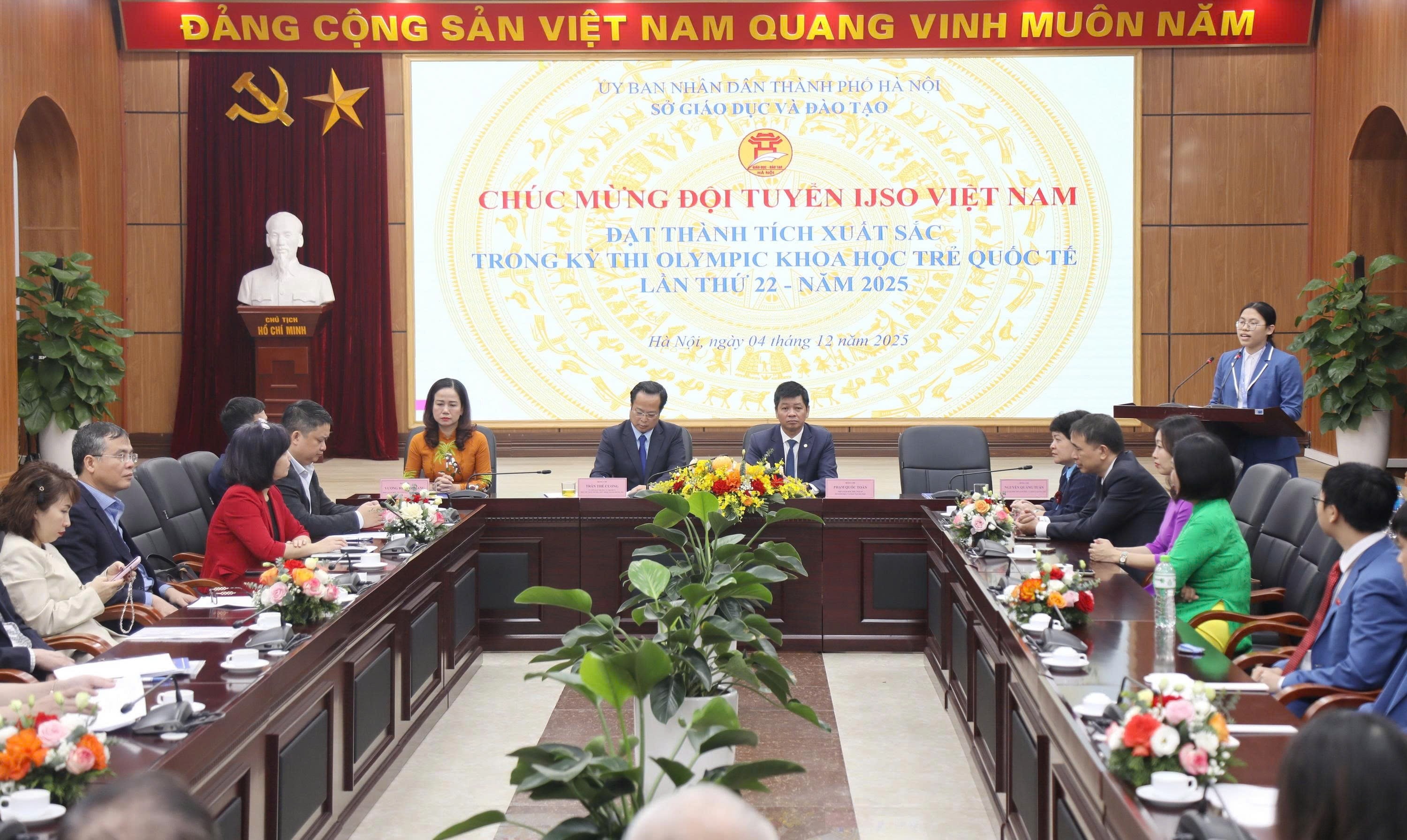 Quang cảnh buổi gặp mặt
