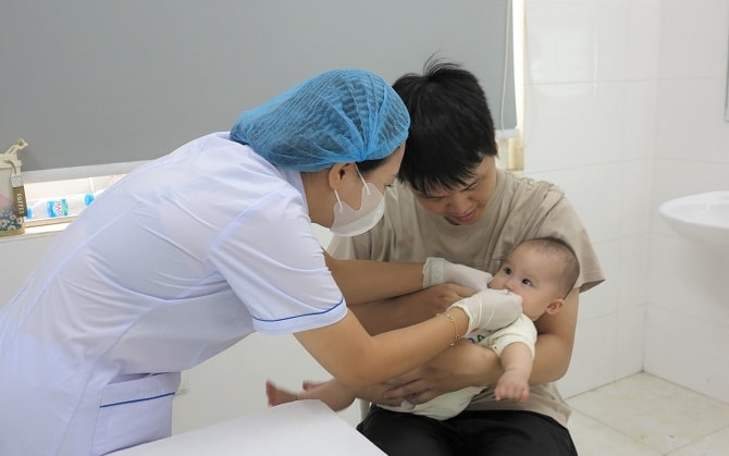 Chiến dịch uống bổ sung Vitamin A đợt 2 được tổ chức vào ngày 1-2/12.