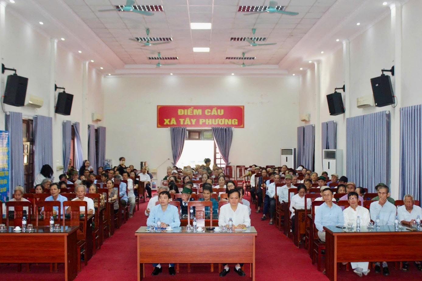 anh-1-truyen-thong-tai-xa-tay-phuong(1).jpeg