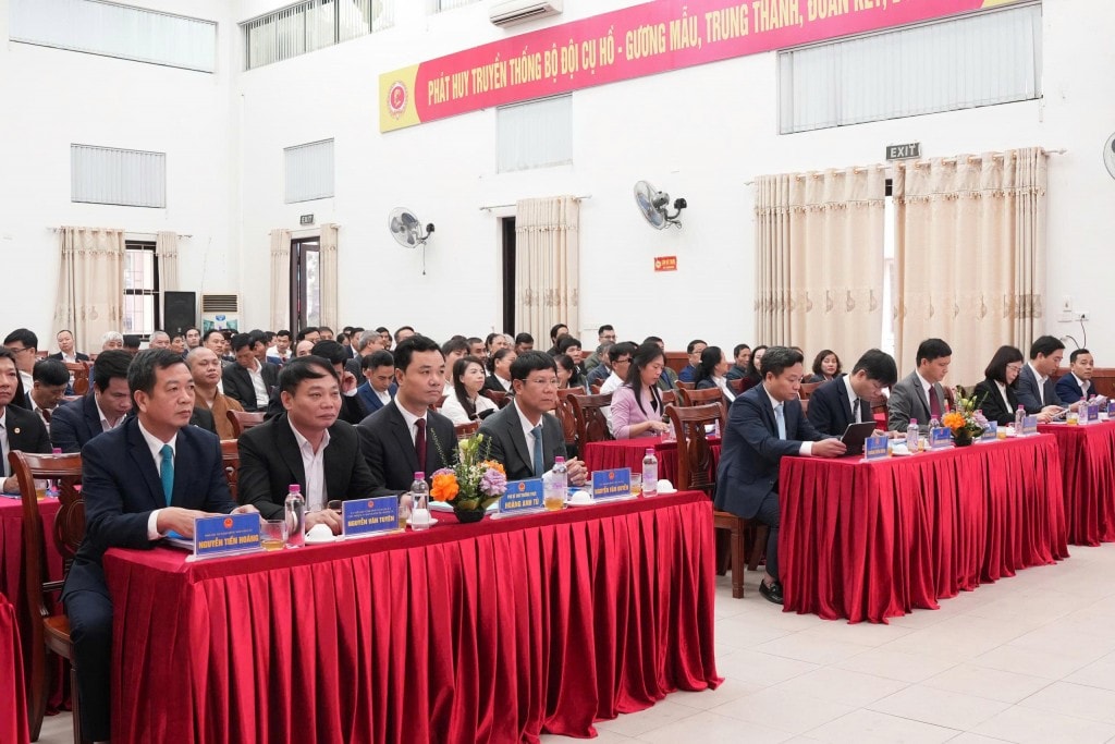 HĐND xã Bát Tràng thông qua 9 nghị quyết tại kỳ họp cuối năm