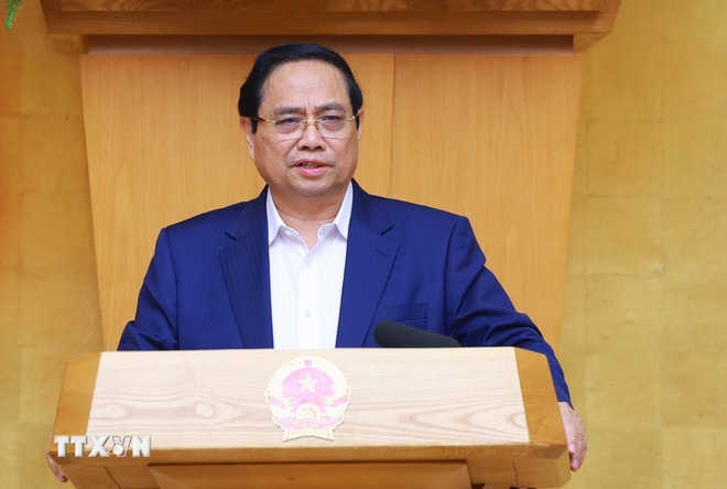 thu-tuong-chu-tri-phien-hop-chinh-phu-thuong-ky-thang-112025-06-6.jpg