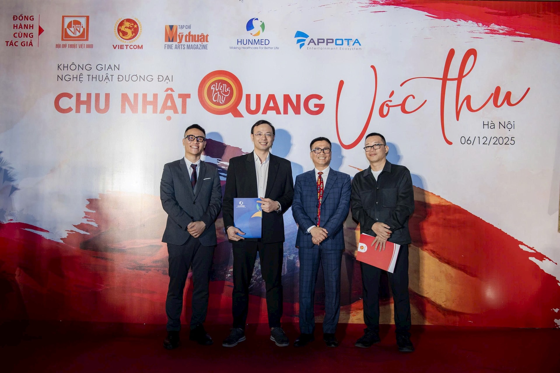 ថ្ងៃអាទិត្យ Quang Voc ថ្ងៃព្រហស្បតិ៍ ទី 3 ខែមិនា.jpg