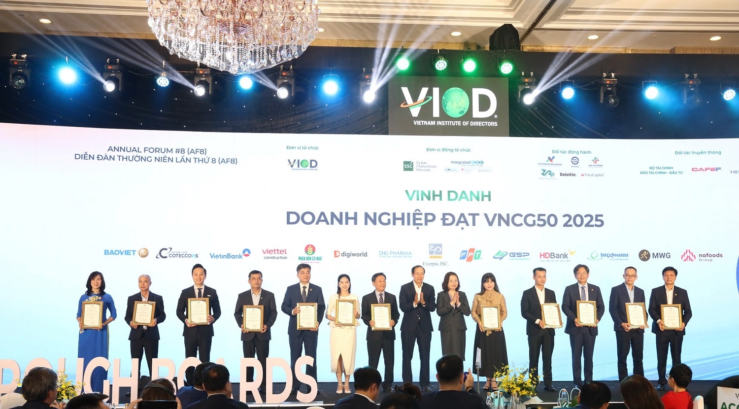 10-12 VietinBank-3.jpg
