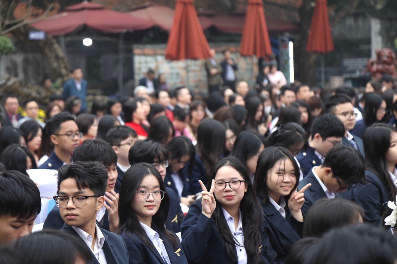 1112-gap-mat-doi-tuyen-hsg-4.jpg?w=900