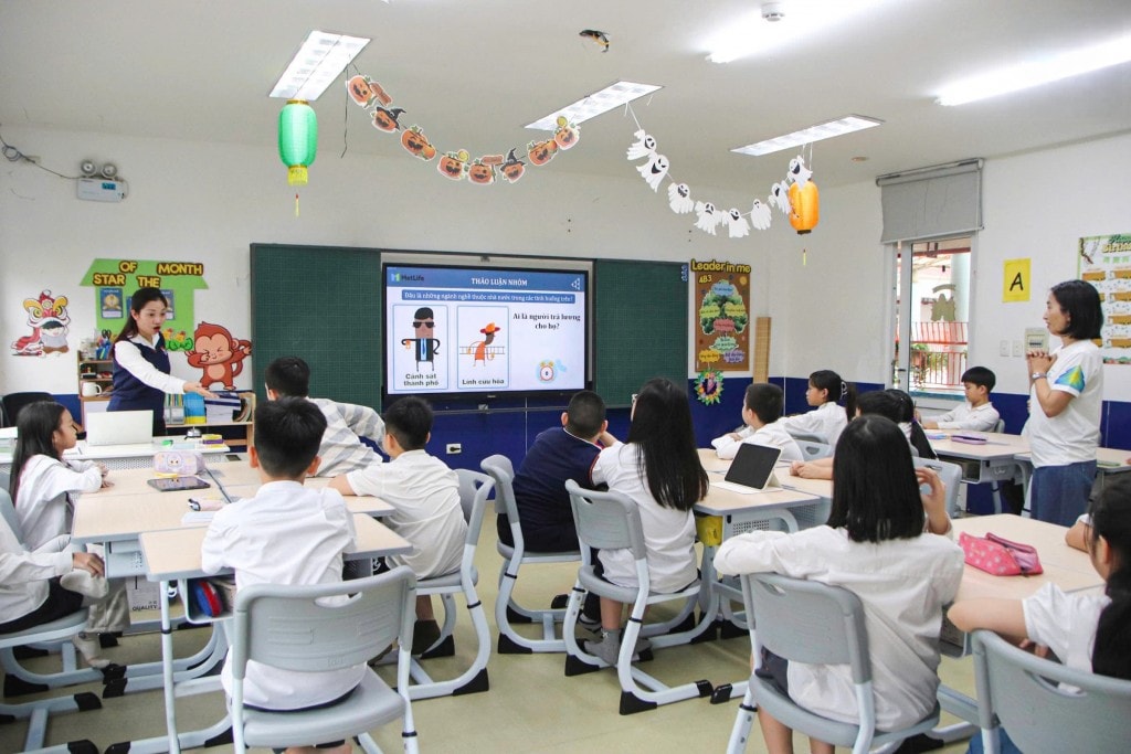 Dự án JA Our Community với sự tham gia của TNV BIDV Metlife tại trường Tiểu học Brendon.