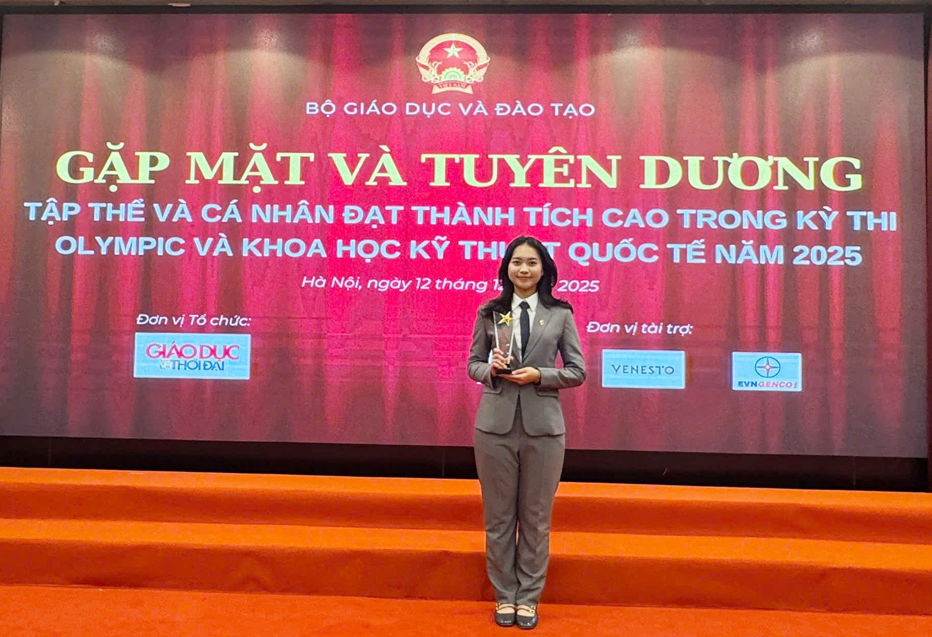 Em Đỗ Hà Phương