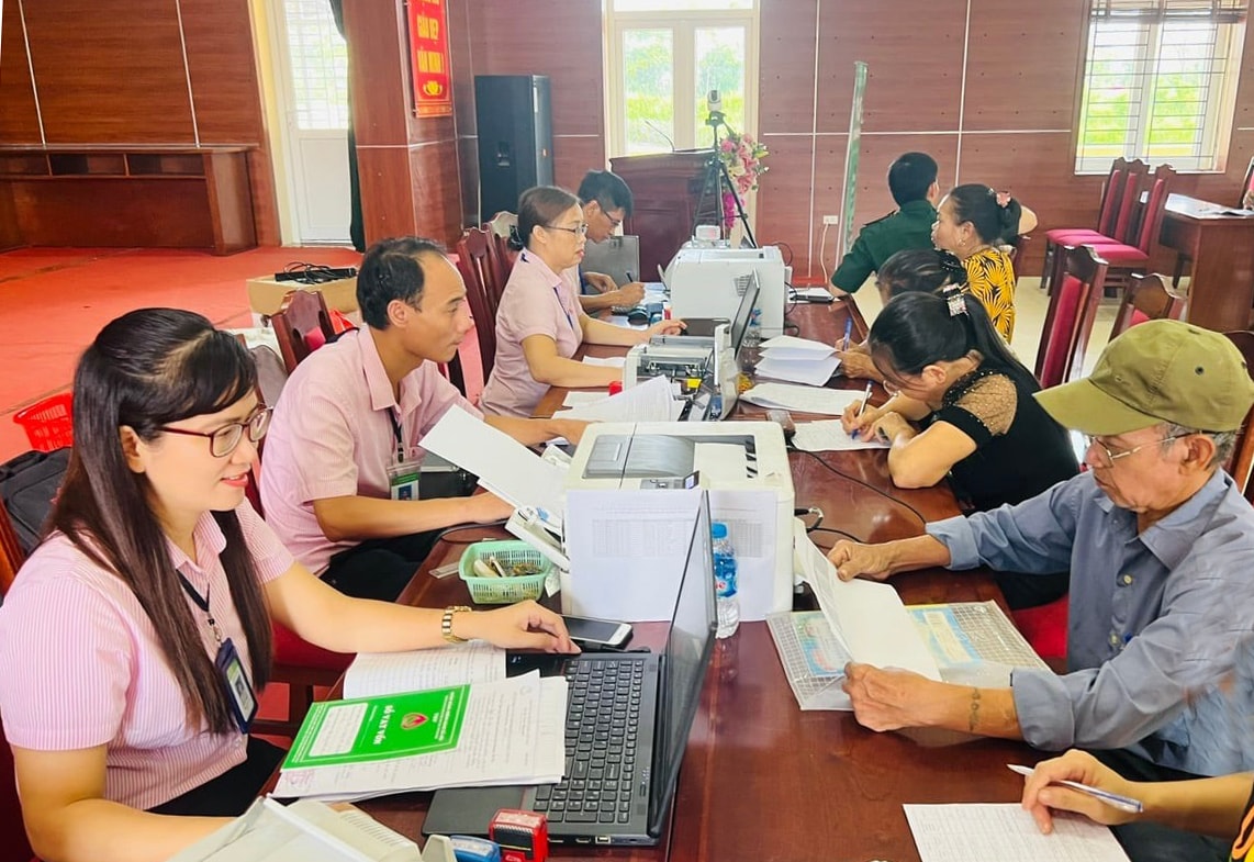 ធនាគារគោលនយោបាយសង្គមហាណូយ - ផ្តល់ប្រាក់កម្ចីដល់ប្រជាពលរដ្ឋ..jpg