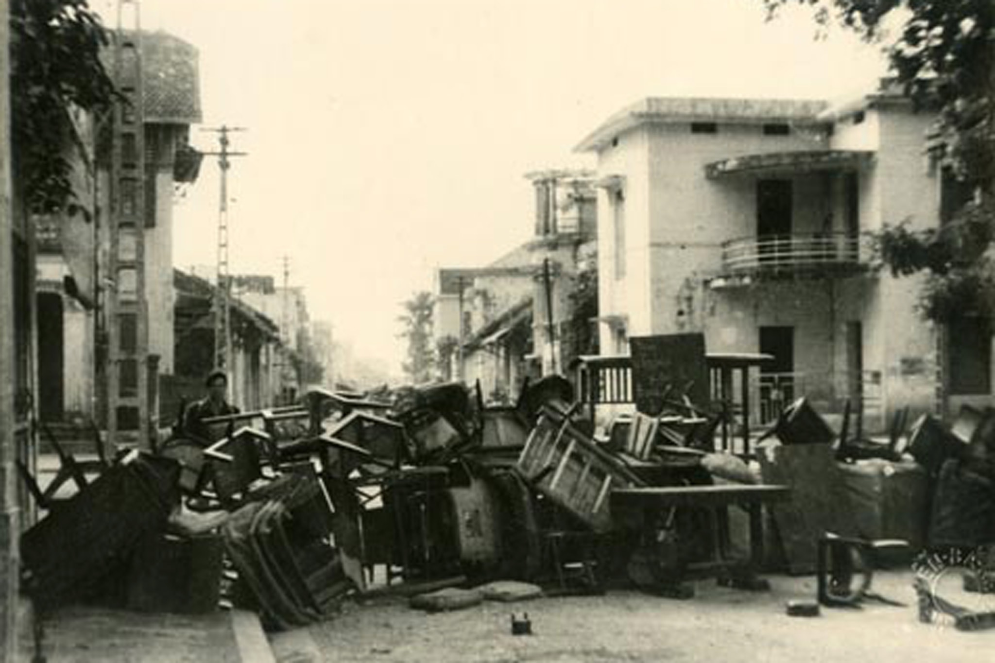 toan-quoc-khang-chien.jpg