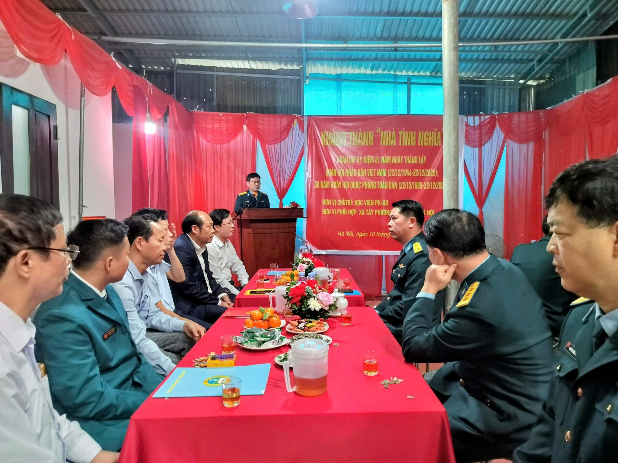 tay-phuong-3.jpg