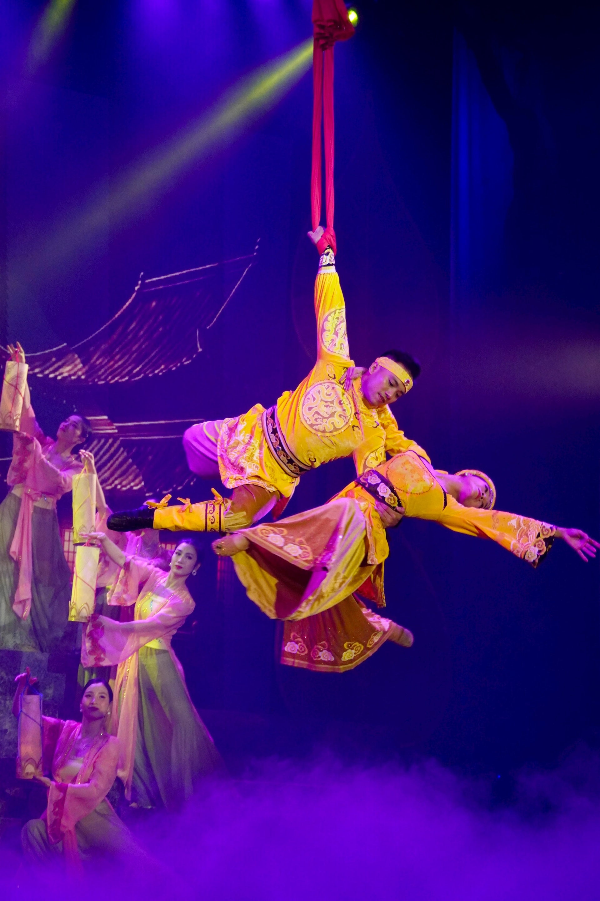 ট্রান-নহান-টং-৪.জেপিইজি