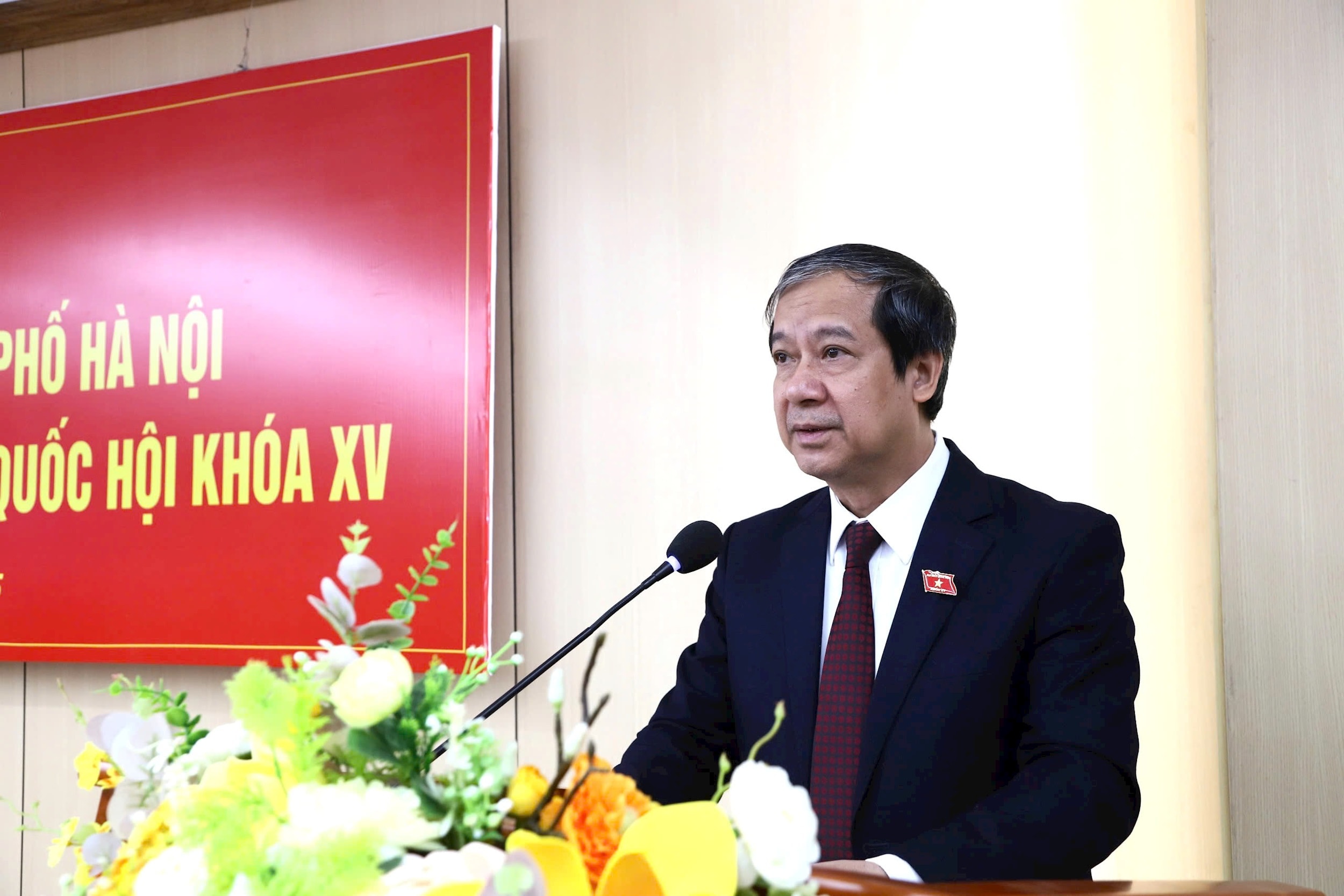nguyen-kim-son.jpg