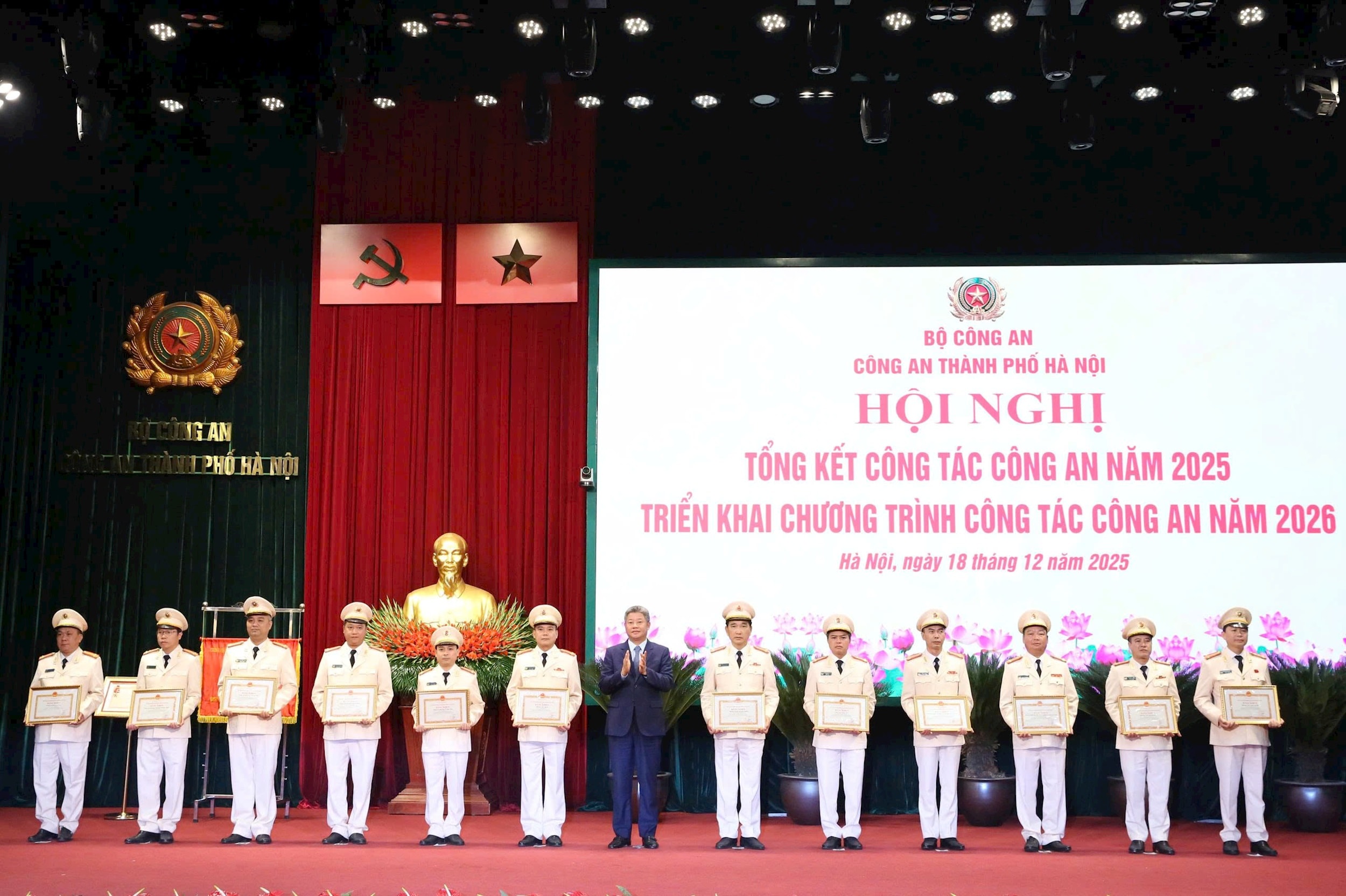 nguyen-manh-quyen.jpg