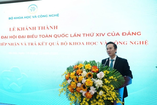 Ông Hà Minh Hiệp - Chánh Văn phòng Bộ Khoa học và Công nghệ nhấn mạnh, việc đưa vào vận hành Bộ phận Tiếp nhận và Trả kết quả không chỉ là bước hoàn thiện về mặt tổ chức hành chính, mà quan trọng hơn, thể hiện sự đổi mới căn bản trong tư duy phục vụ. (Ảnh: Bộ Khoa học và Công nghệ)