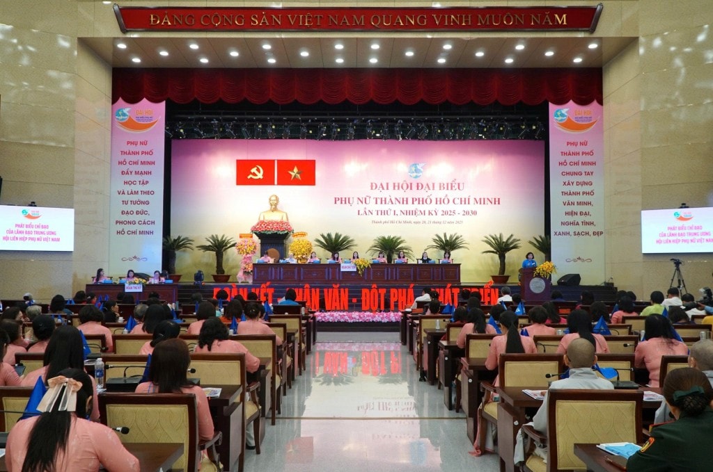 Quang cảnh đại hội