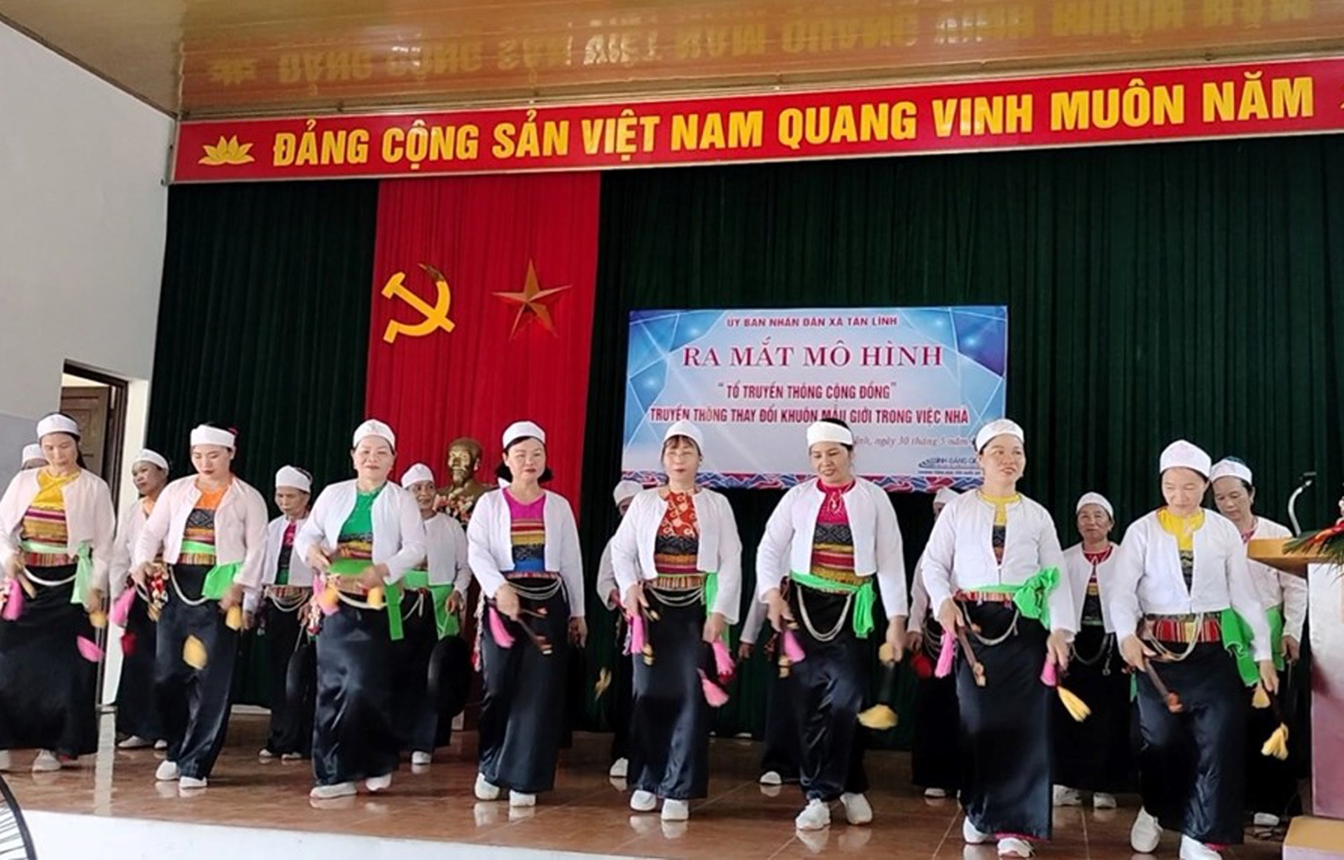 cong-dong-4.jpg