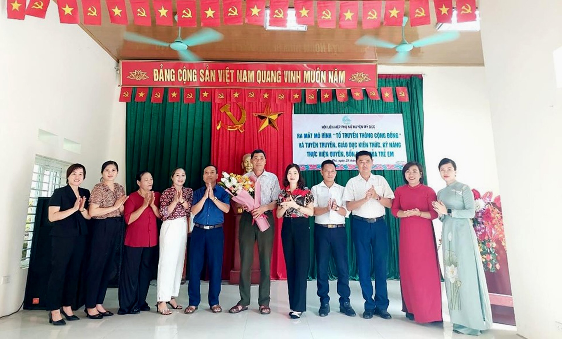 thon-goc-bang.jpg