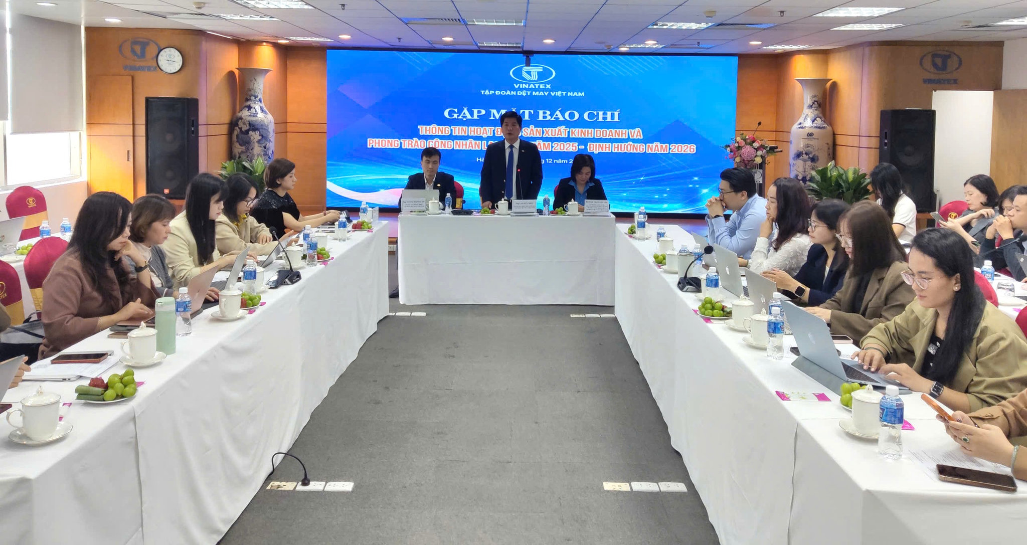 vinatex-thong-tin-tinh-hinh-san-xuat-kinh-doanh-nam-2025-anh-1.jpg