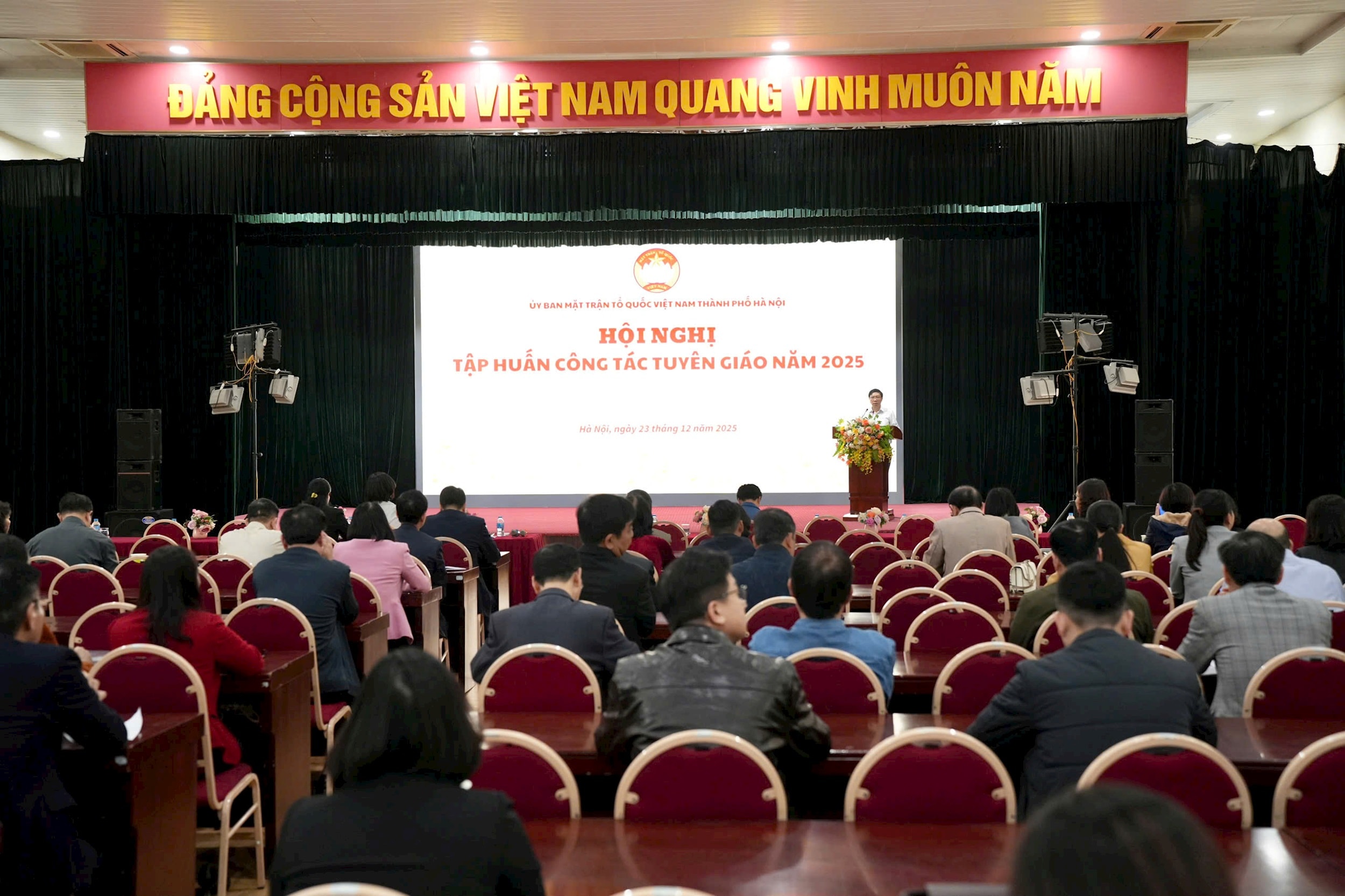 toan-canh-mttq.jpg