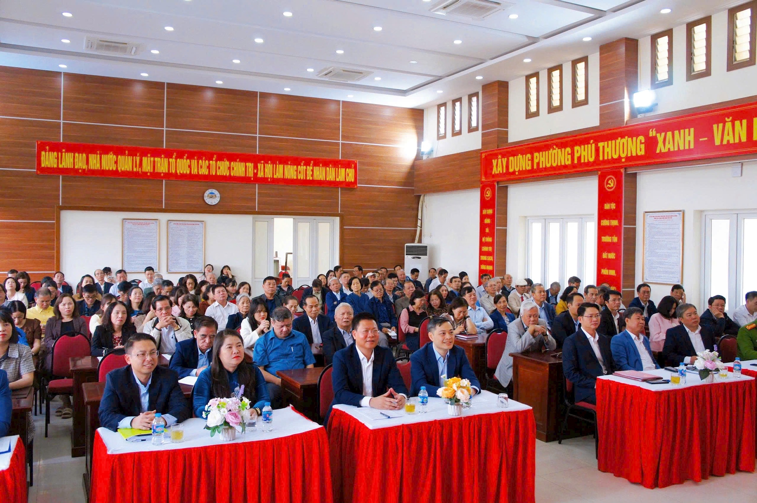 pt-dai-bieu-.jpg