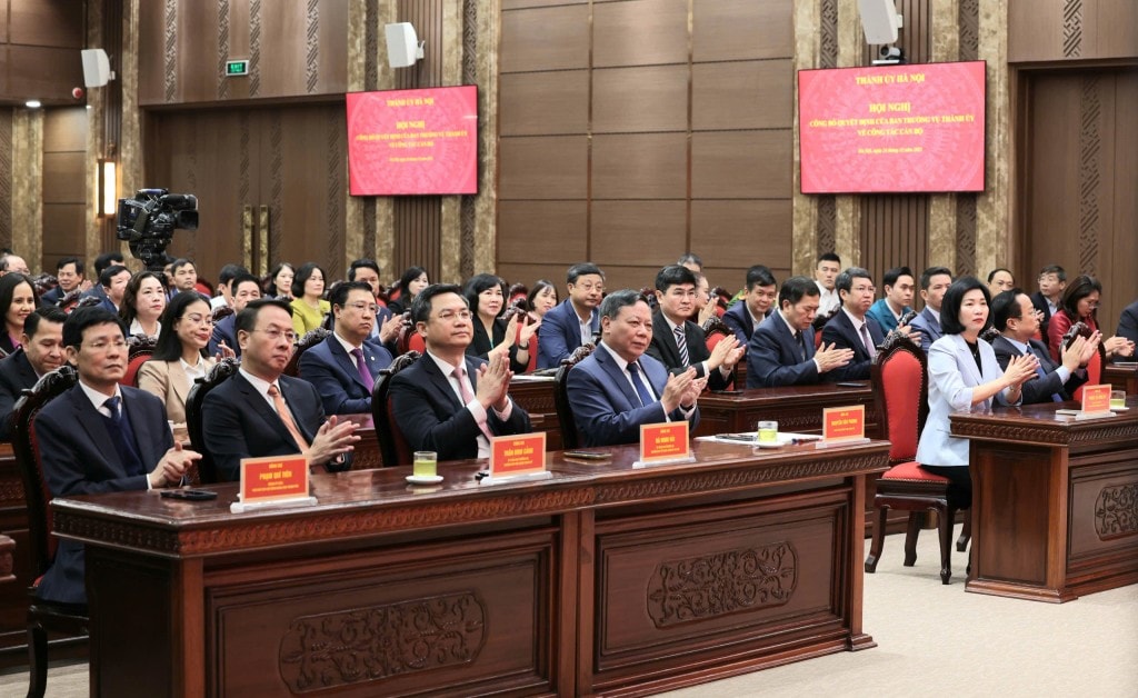 Ban Thường vụ Thành uỷ Hà Nội điều động, phân công cán bộ