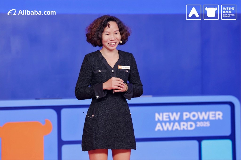 Bà Võ Thị Hoàng Vân ghi dấu ấn mạnh mẽ tại New Power Award 2025