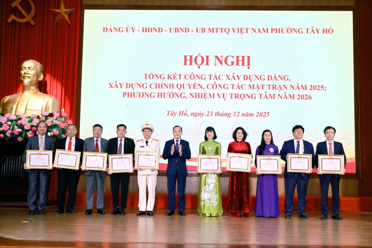 Quyết tâm xây dựng chính quyền kỷ cương, phục vụ Nhân dân, phát huy giá trị hồ Tây