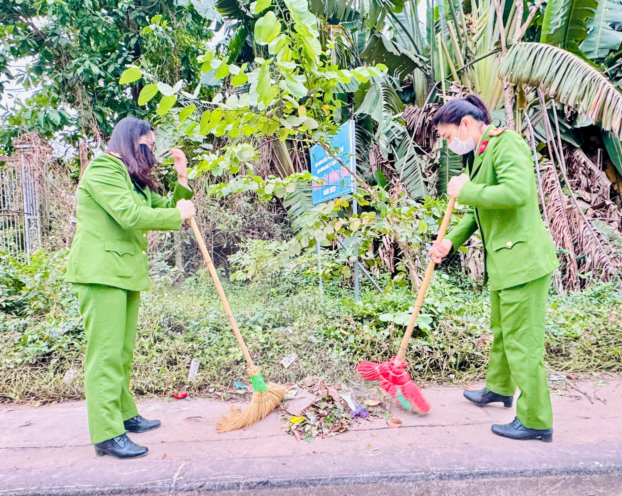 nam-phu-2.jpg