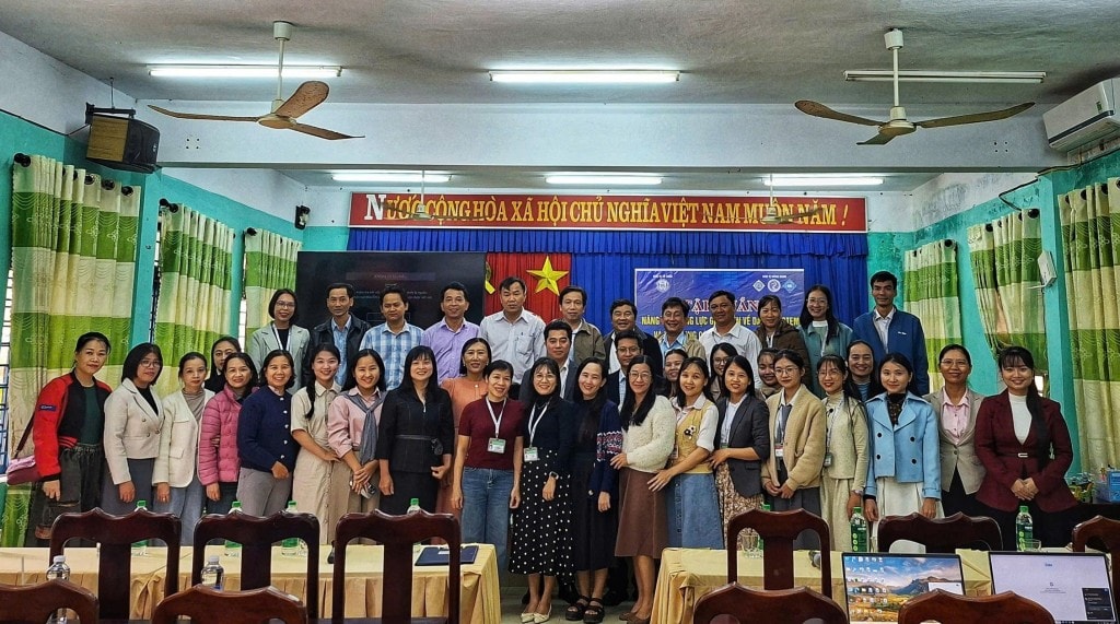 Trường Đại học Sư phạm Kỹ thuật – Đại học Đà Nẵng tổ chức chương trình đào tạo chuyên sâu về giáo dục STEM cho đội ngũ giáo viên THPT tháng 12/2025