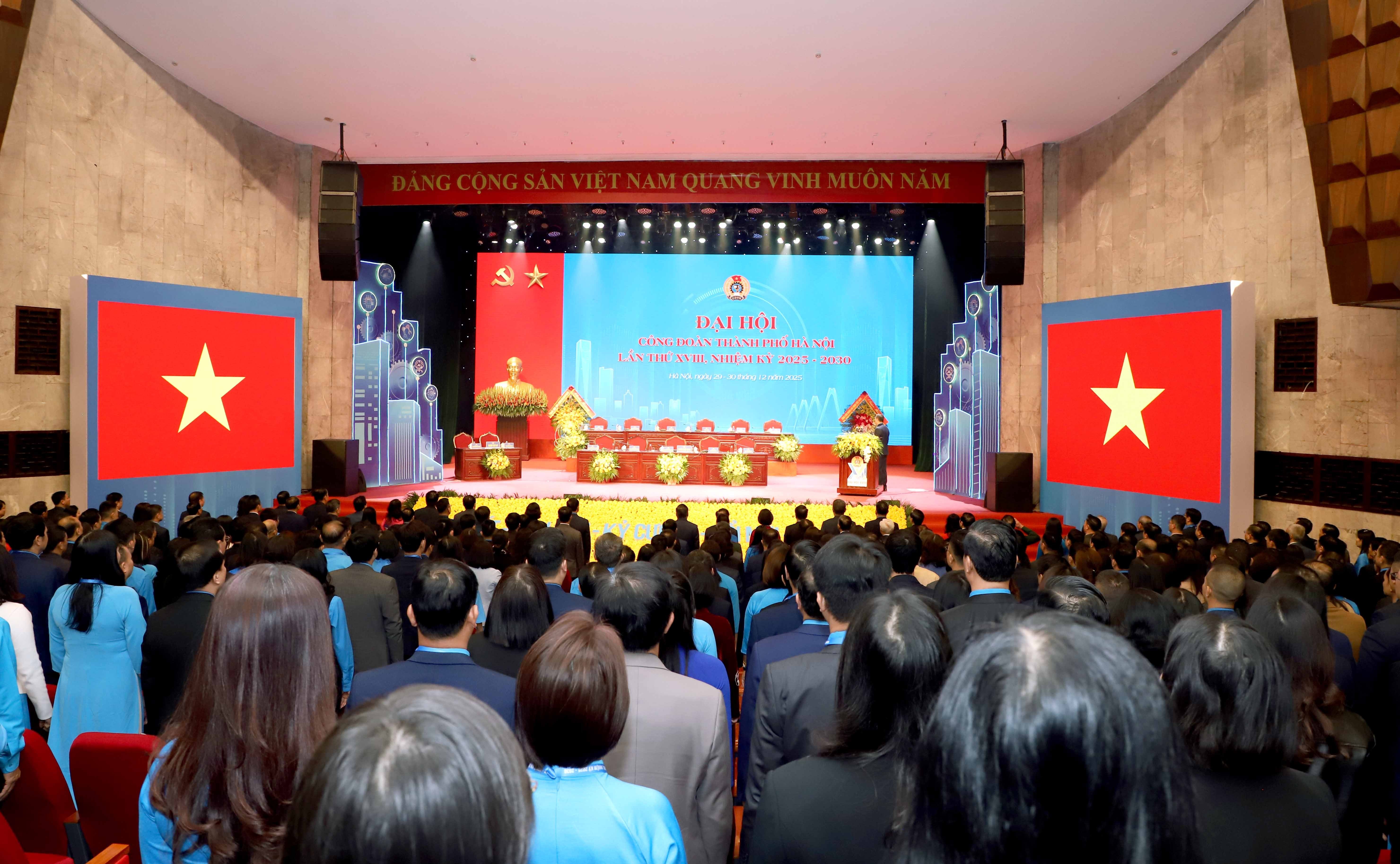 TRỰC TUYẾN: Đại hội Công đoàn thành phố Hà Nội lần thứ XVIII, nhiệm kỳ 2025 - 2030