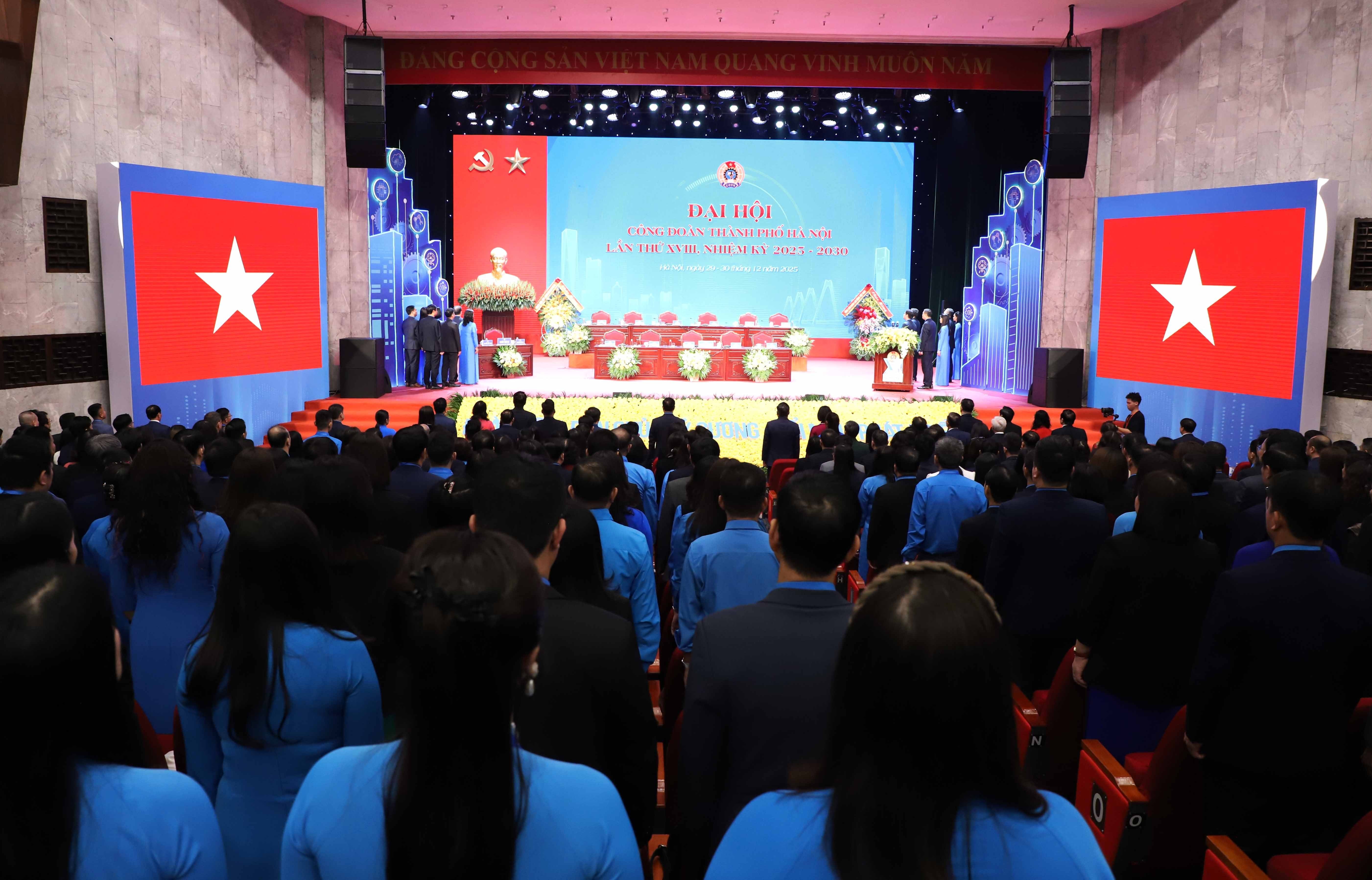 TRỰC TUYẾN: Đại hội Công đoàn thành phố Hà Nội lần thứ XVIII, nhiệm kỳ 2025 - 2030