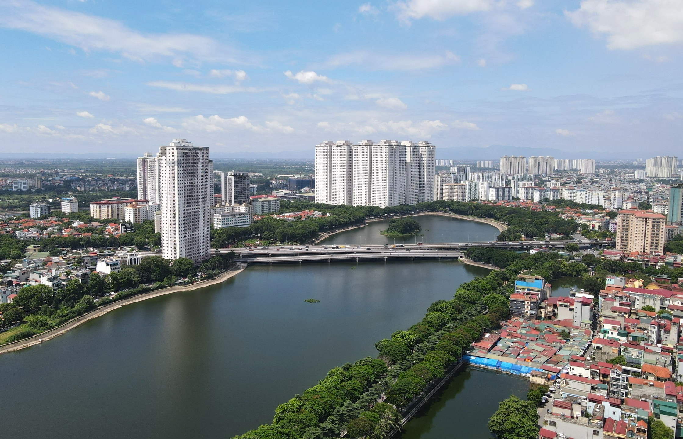 thanh-pho-ha-noi-tap-trung-nghien-cuu-ra-soat-de-de-xuat-dieu-chinh-quy-hoach-thu-do-va-quy-hoach-chung-thu-do-voi-tam-nhin-100-nam.-anh-quang-thai.jpg