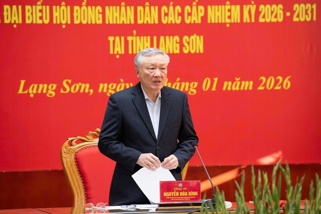Phó Thủ tướng Thường trực Chính phủ Nguyễn Hòa Bình đề nghị tỉnh Lạng Sơn tiếp tục tập trung lãnh đạo, chỉ đạo quyết liệt, triển khai đồng bộ, toàn diện, hiệu quả các nhiệm vụ bầu cử - Ảnh: VGP/Nguyễn Hoàng