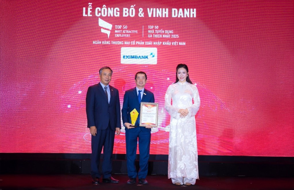 Eximbank luôn chú trọng trong việc xây dựng môi trường làm việc chuyên nghiệp, gắn kết và phát triển bền vững