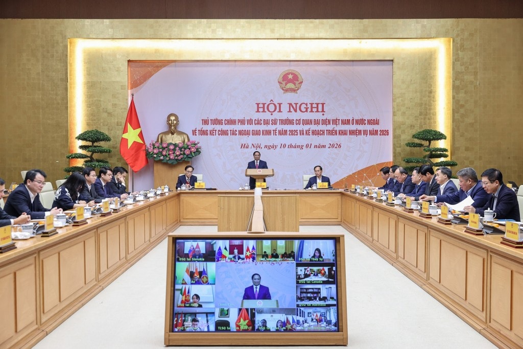 Thủ tướng yêu cầu đẩy mạnh quảng bá, xúc tiến các sản phẩm, thương hiệu Việt Nam ra nước ngoài - Ảnh: VGP/Nhật Bắc