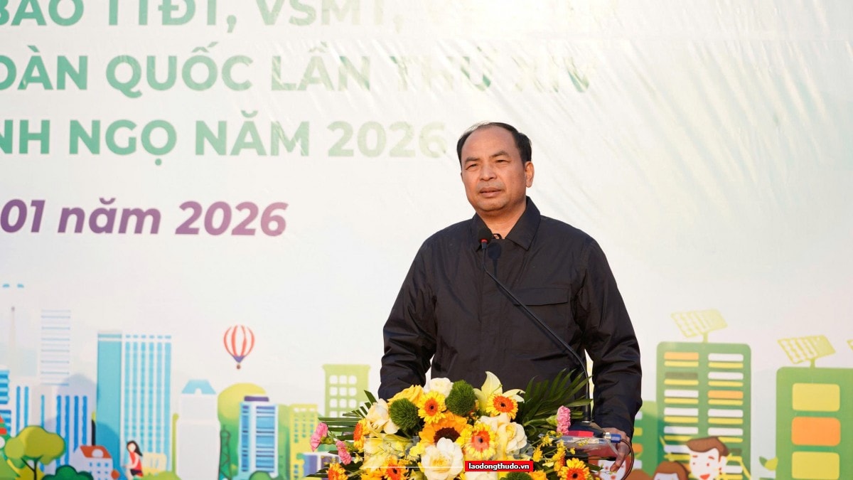 Phường Tây Hồ phát động cao điểm đảm bảo trật tự đô thị, vệ sinh môi trường chào mừng Đại hội XIV và Tết Bính Ngọ 2026