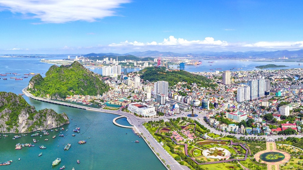 Quảng Ninh luôn đẩy mạnh đảm bảo an sinh xã hội, nâng cao cơ sở hạ tầng