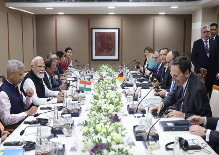 thu-tuong-an-do-narendra-modi-va-thu-tuong-duc-friedrich-merz-trong-cuoc-hoi-dam-tai-gandhiagar-guajarat-ngay-12-1.-anh-ani.png