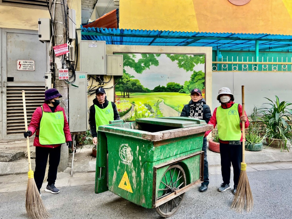 “Khỏe người - sạch phố”: Nét đẹp đời thường lan tỏa ở phường Hai Bà Trưng