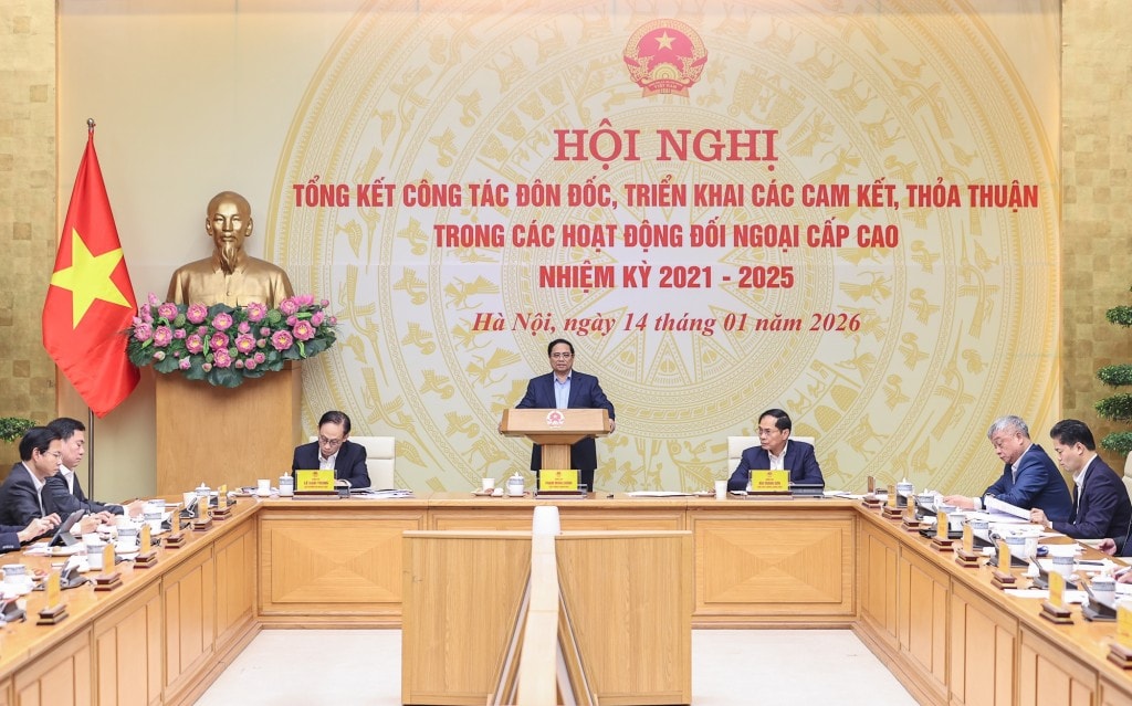 Thủ tướng Chính phủ thẳng thắn nhìn nhận, việc triển khai các cam kết, thoả thuận quốc tế vẫn còn những hạn chế, vướng mắc cả trong khâu ký kết, triển khai và giám sát thực hiện - Ảnh: VGP/Nhật Bắc