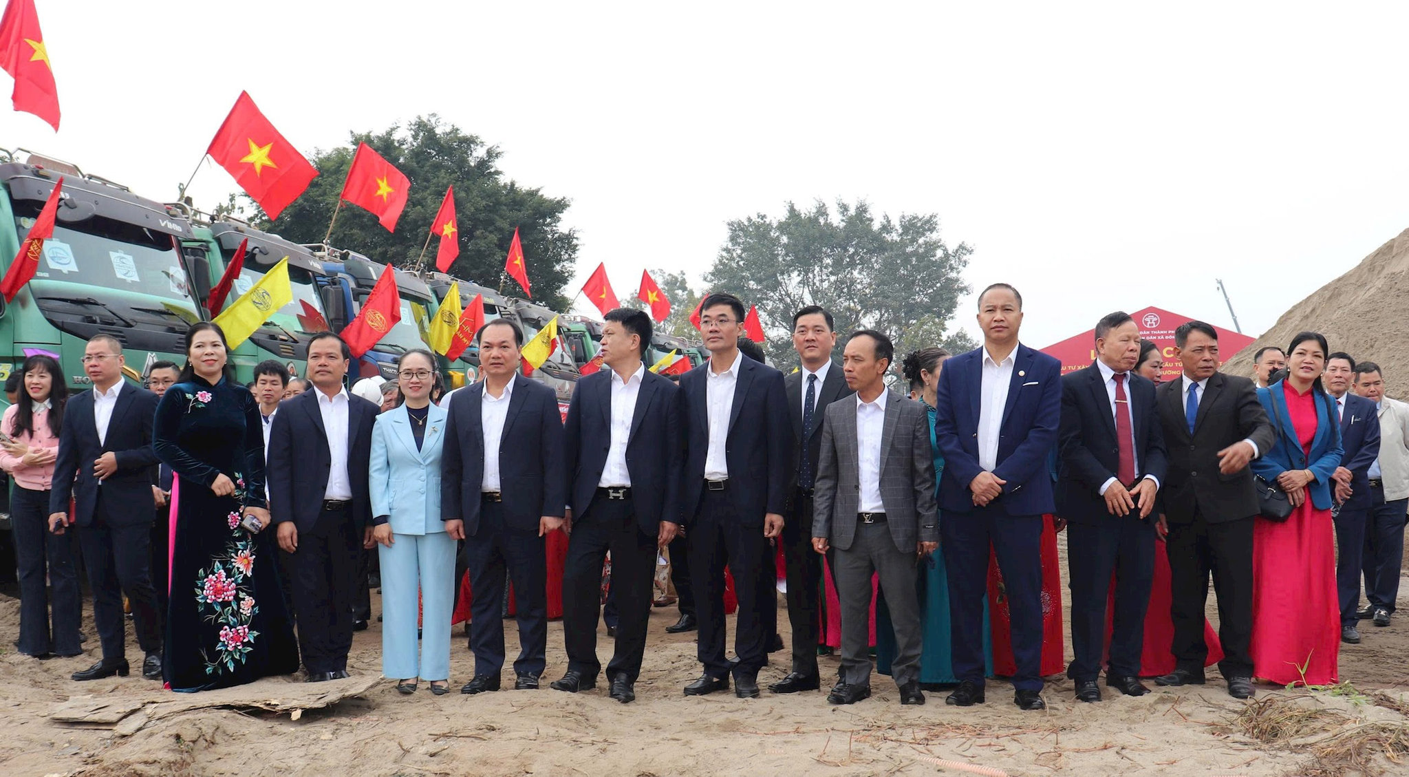 db-danh-khoi-cong.jpg